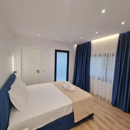 Am Luxury Tirana